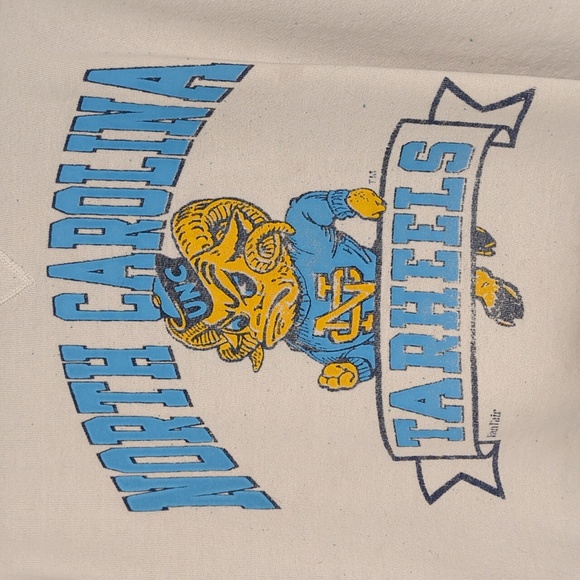 Vintage 1990's Carolina Tarheels Crew Neck Sweatshirt - Picture 4 of 4